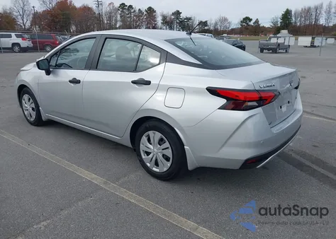 2025 Nissan Versa 1.6 S z USA, uszkodzony, nr VIN 3N1CN8DV7SL855662